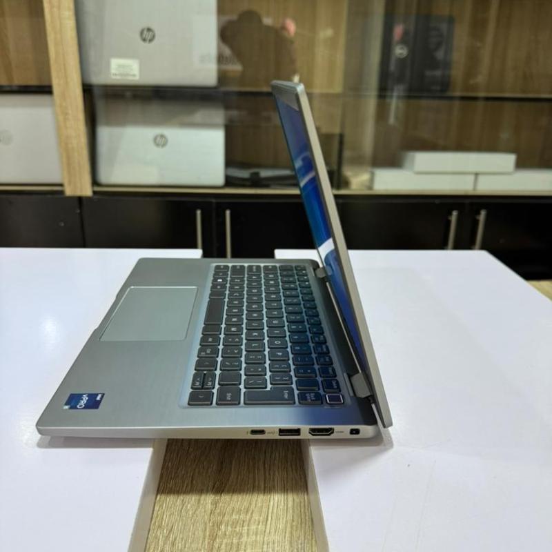 Dell Latitude 7320 – 16GB RAM, 256GB SSD, 13.3" Touchscreen (Premium Silver)